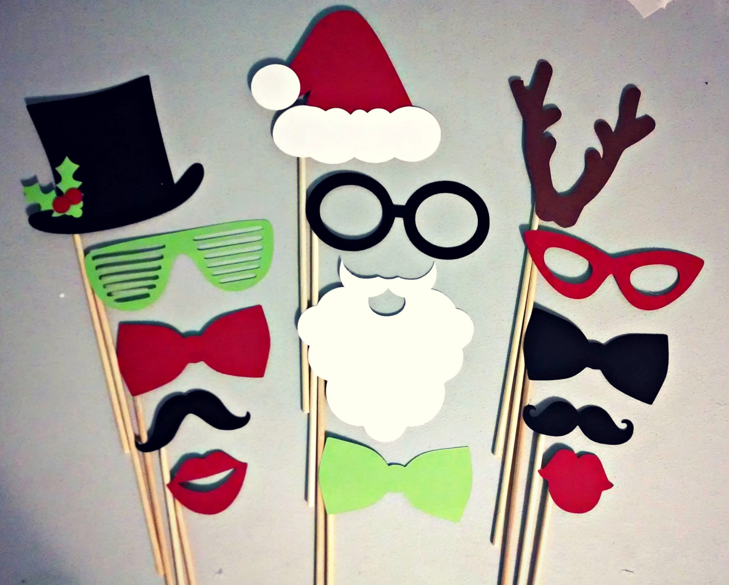 Christmas gift ideas: photo booth props