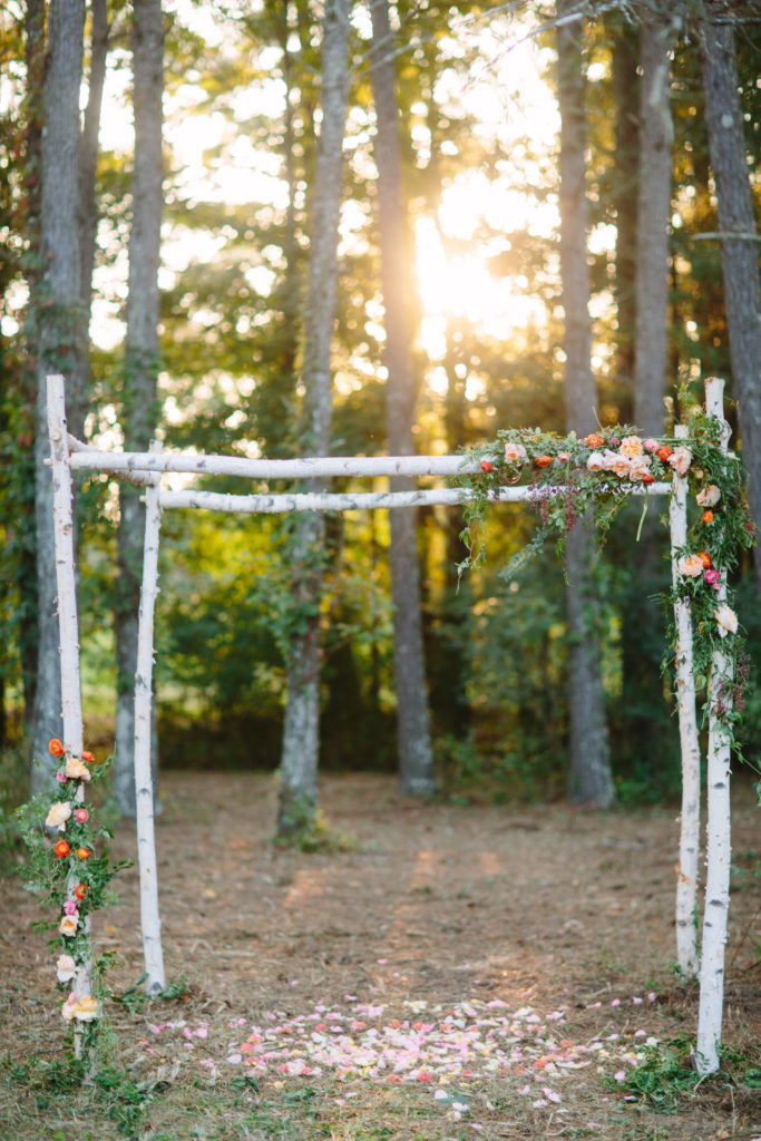 Peach wedding flower decorations